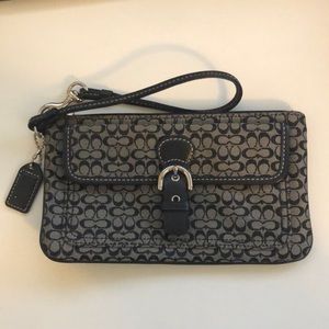 Small Coach Wristlet